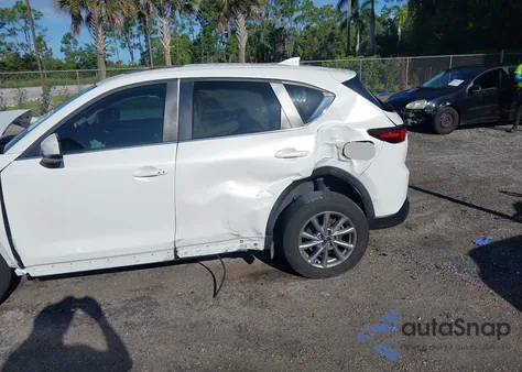 2022 Mazda Cx-5 2.5 S Preferred z USA, uszkodzony, nr VIN JM3KFBCM1N0571044